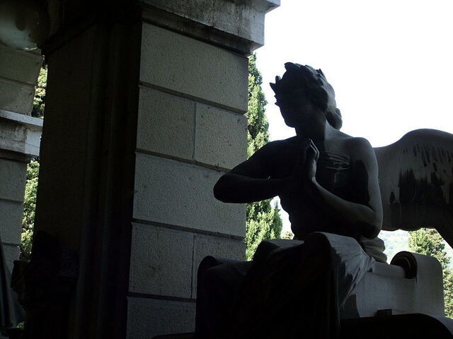 An angel in Staglieno Cemetery