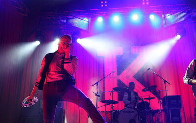 Kraftklub, a Rock Im Ring headliner, playing live