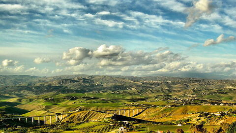 Surrounding view from Caltanissetta