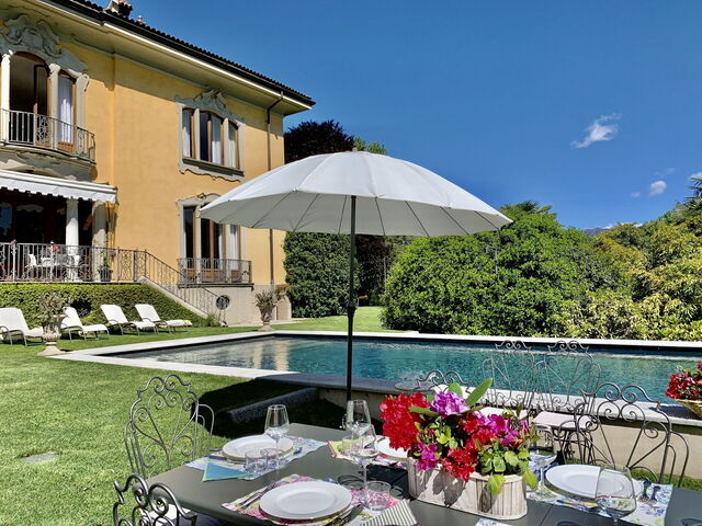 Flor Grand Lake Villa, pool