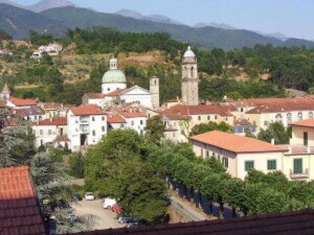 Pontremoli View
