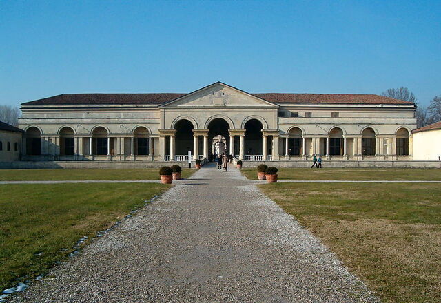 Palazzo del Te, Facade