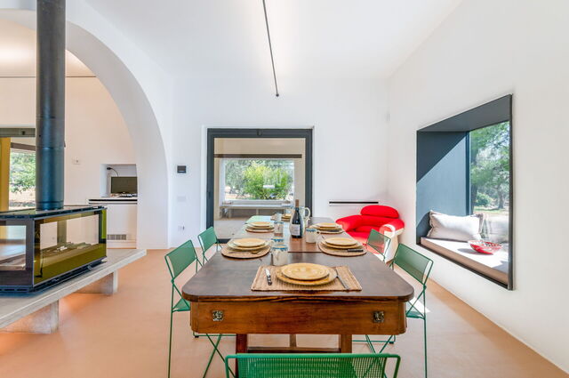 Villa Manè, dining area
