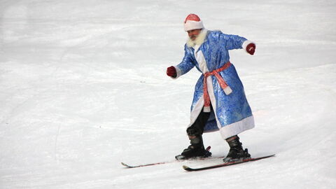 Santa skiing