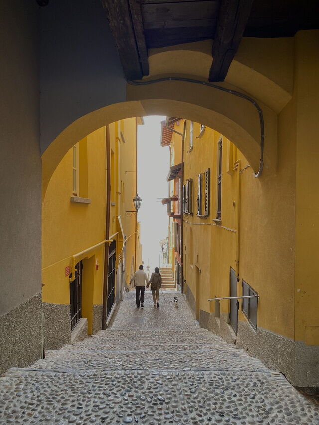 An alley in Varenna