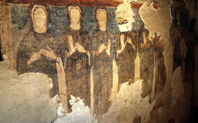 Faceless nuns of Torba Monastery