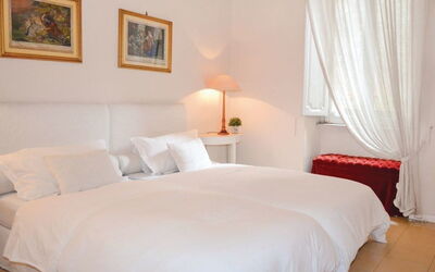 Roma Rm Iro406, interior