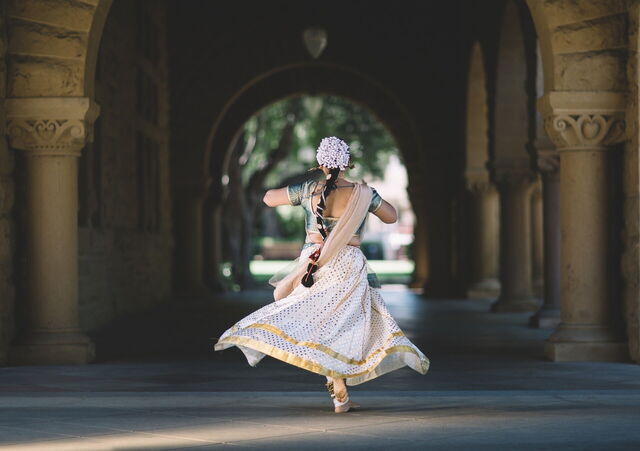 Hindu woman dancing