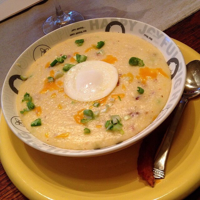 Savoury polenta 'grits'