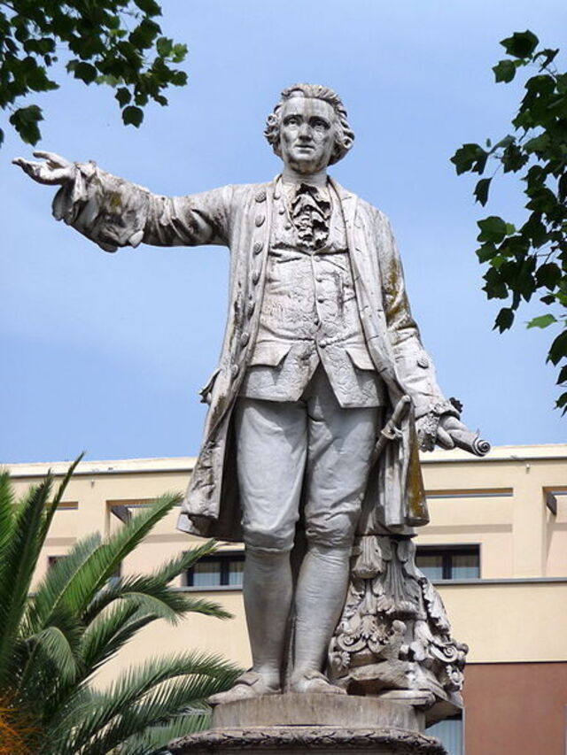 The statue of Luigi Vanvitelli