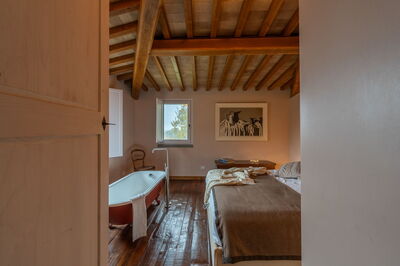 Casale Le Fonti, master suite