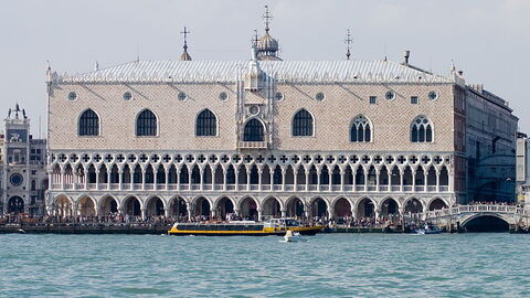 Canal view of Palazzo Ducale