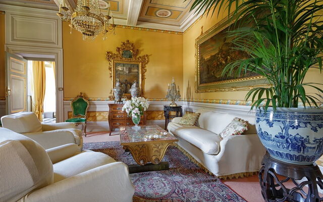Villa De Ranieri, sitting room
