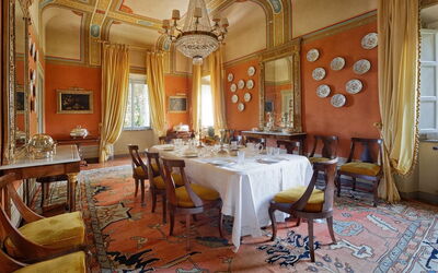Villa De Ranieri, dining room