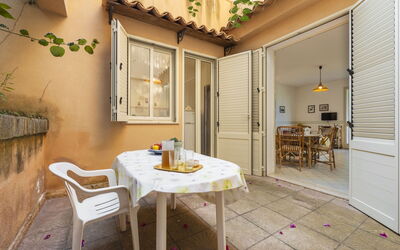 Accommodation:&nbsp;Cicladi Amorgos 100.10