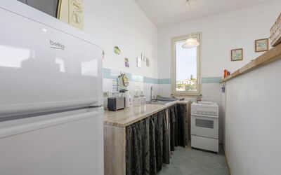 Accommodation:&nbsp;Cicladi Tinos 100.1