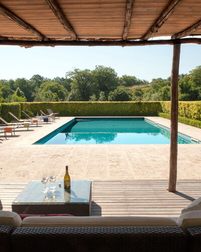 Casale Porano: Swimming Pool, Property, House, Real Estate, Leisure, Building, Shade, Home, Pergola, Patio