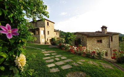 Villa Ardene: Property, House, Cottage, Building, Home, Flower, Rural Area, Plant, Garden, Real Estate