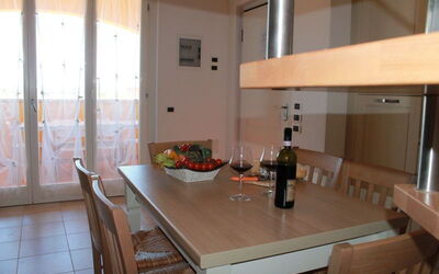 Accommodation:&nbsp;Trilocale Mansardato 332m