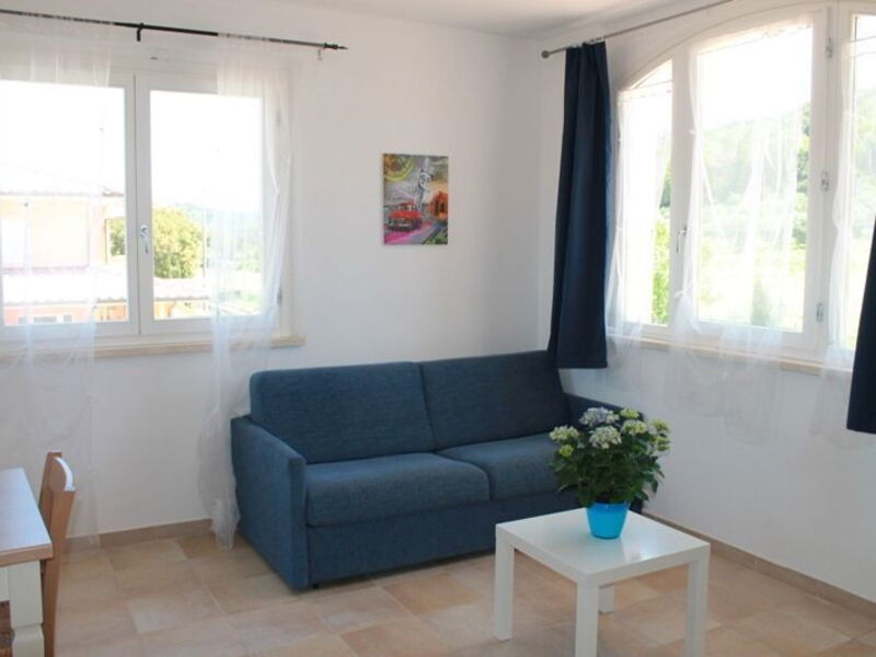 Accommodation:&nbsp;Trilocale Piano Terra 235