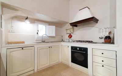 Accommodation:&nbsp;Apartment 2