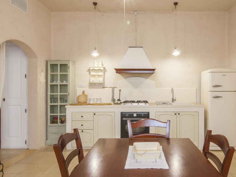 Accommodation:&nbsp;Apartment 3