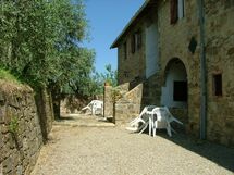 Accommodation:&nbsp;1203