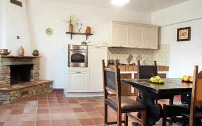 Accommodation:&nbsp;401