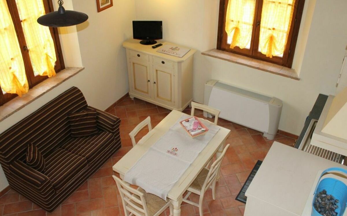 Accommodation:&nbsp;Montedoro 3+2