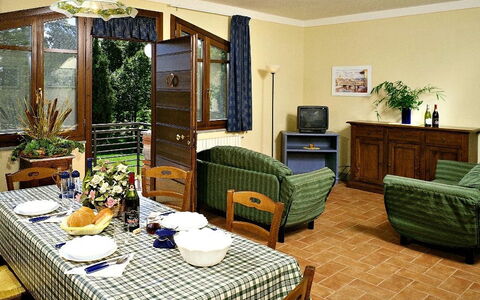 Accommodation:&nbsp;Tenute Di Badia Bilocale a 1