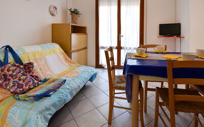 Accommodation:&nbsp;Casa Daniela 500.1