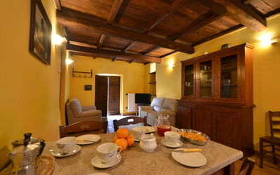 Accommodation:&nbsp;L'elce