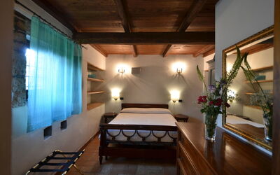 Accommodation:&nbsp;L'elce