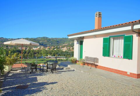 Casa Ilaria - Diano Marina: Property, House, Building, Real Estate, Home, Sky, Vacation, Tree, Architecture, Rural Area