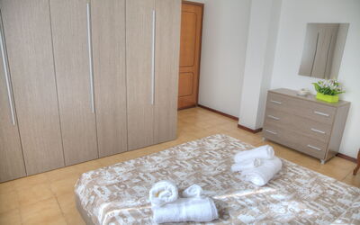 Accommodation:&nbsp;Flowers Of Andora - Geranio