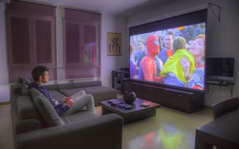 Villa Il Poggiolo - Diano Marina: Room, Living Room, Purple, Interior Design, Technology, Electronic Device, House, Furniture, Television Set, Media