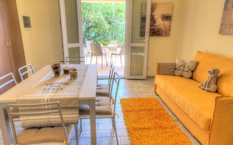 Accommodation:&nbsp;Scirocco