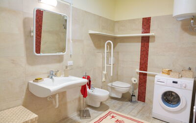 Accommodation:&nbsp;Scirocco