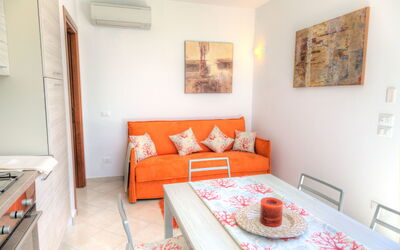 Accommodation:&nbsp;Grecale