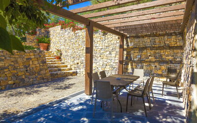 Accommodation:&nbsp;Libeccio