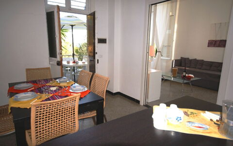 Accommodation:&nbsp;Fico D'india