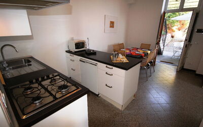 Accommodation:&nbsp;Fico D'india