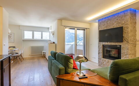Accommodation:&nbsp;Enrosadira 710.13