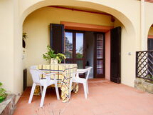 Accommodation:&nbsp;Mono 1