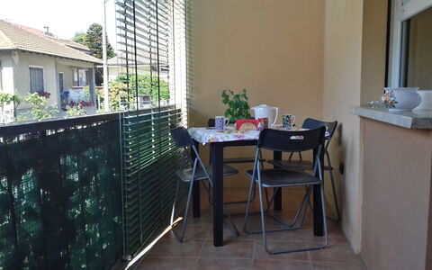 Corallo: Property, Balcony, Room, Real Estate, Building, House, Apartment, Floor, Plant, Furniture