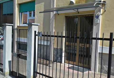 Corallo: Iron, Property, Gate, Building, Metal, Handrail, Neighbourhood, Facade, Balcony, Architecture