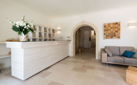 La Residenza - Corte dei Messapi: Property, Room, Floor, Tile, Interior Design, Furniture, Building, Wall, Flooring, Real Estate