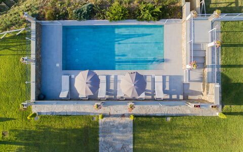 Villa Chiara: Blue, Tree, Grass, House, Home, Land Lot, Window, Roof, Building