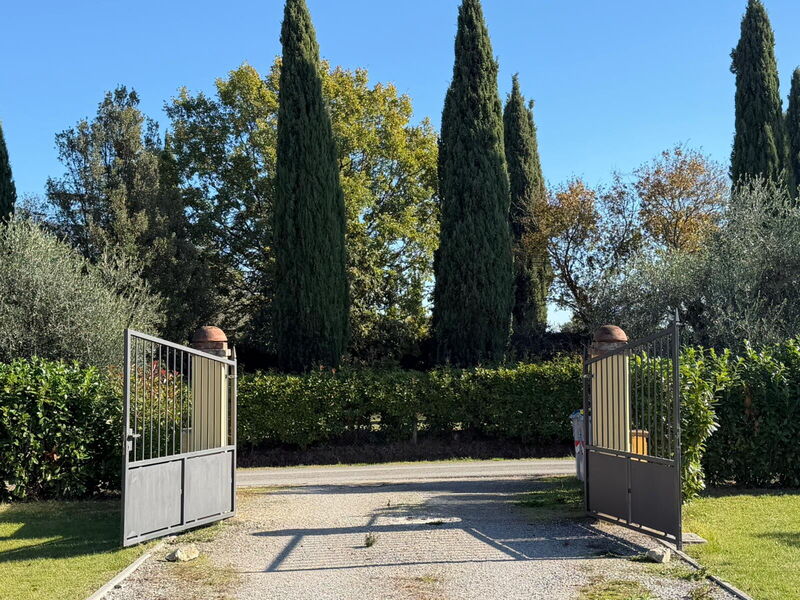 Villa Mira