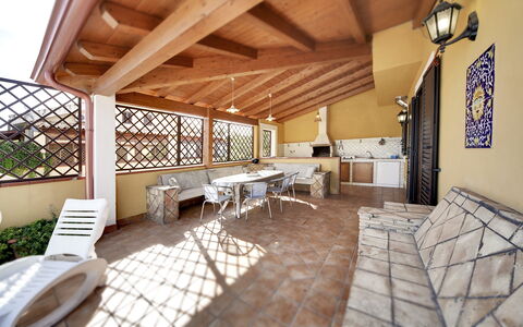 Villa Dell'ulivo: Property, Building, Room, Interior Design, Real Estate, House, Architecture, Ceiling, Furniture, Home